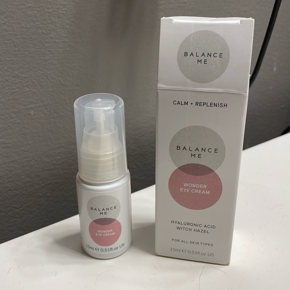 Balance Me Wonder Eye Cream Hyaluronic Witch Hazel For All Skin Types 15ml. - Picture 6 of 7